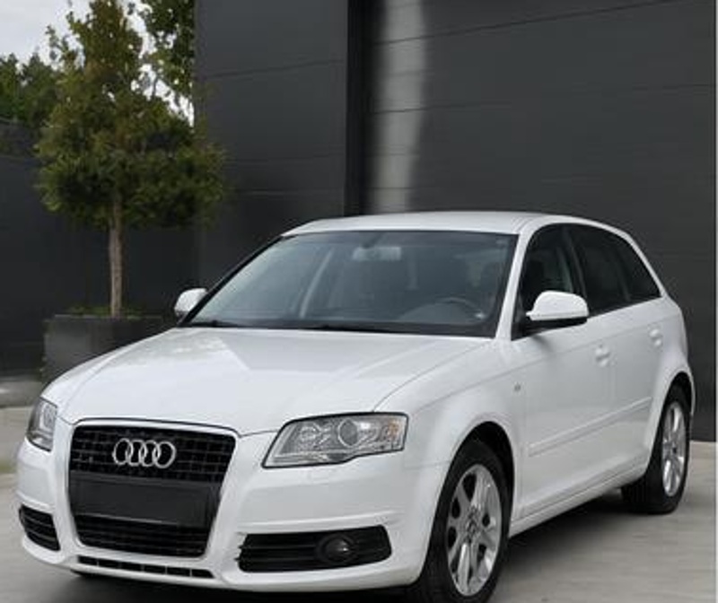 Audi A3 2007 branco — Frente em ângulo. Imagem ilustrativa.